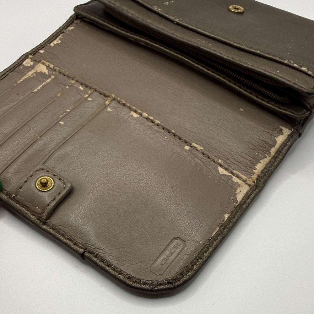 Coach Ashley Pleated Leather Accordion Zip Wallet (Rehab) - Picture 11 of 11
